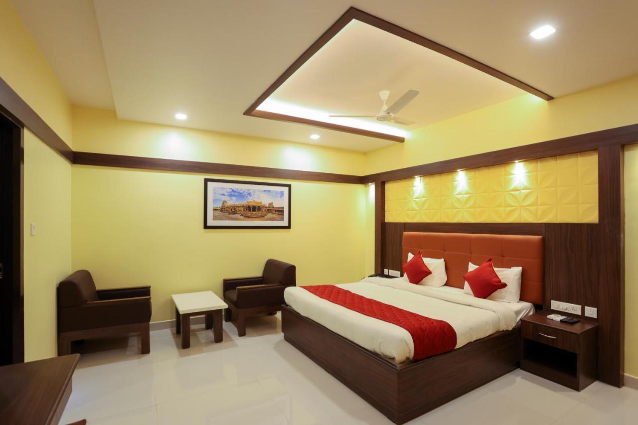 Sri Balaji Grand Hotel Kumbakonam Eksteriør bilde