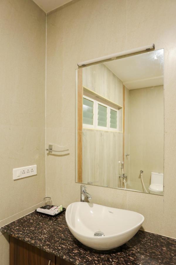Sri Balaji Grand Hotel Kumbakonam Eksteriør bilde